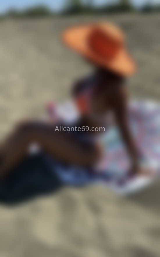 Kristal, colombiana recién llegada. 642674564. Citas en ALICANTE, ALICANTE. www.alicante69.com.