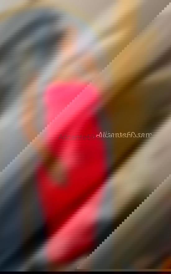 Laura, brasileña. 612289867. Citas en ALICANTE, ALICANTE. www.alicante69.com.