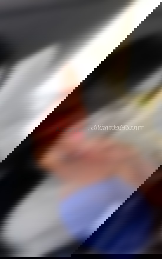 Sara, jovencita latina en la ciudad. 654102326. Citas en ALICANTE, ALICANTE. www.alicante69.com.