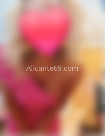 Karlita, madurita brasileña . 612260811. Citas en ALICANTE, ALICANTE. www.alicante69.com.