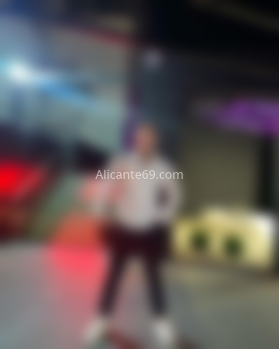 Harold Tewiter . 678738985. Citas en ALICANTE, ALICANTE. www.alicante69.com.