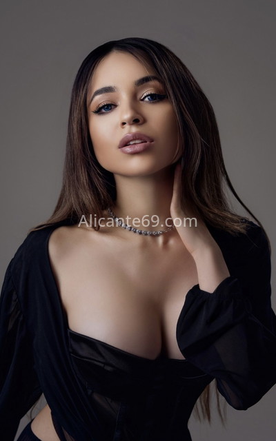 Esther. 674404718. Citas en ALICANTE, ALICANTE. www.alicante69.com.