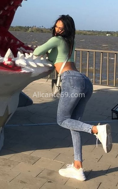 Nathaly, guapa trans colombiana. 613732093. Citas en ALICANTE, ALICANTE. www.alicante69.com.