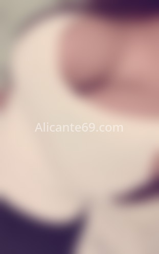 Adriana, latina recién llegada. 633912806. Citas en ALICANTE, ALICANTE. www.alicante69.com.