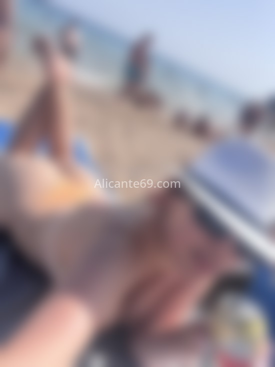 Kata, joven recién llegada. 662118085. Citas en ALICANTE, ALICANTE. www.alicante69.com.