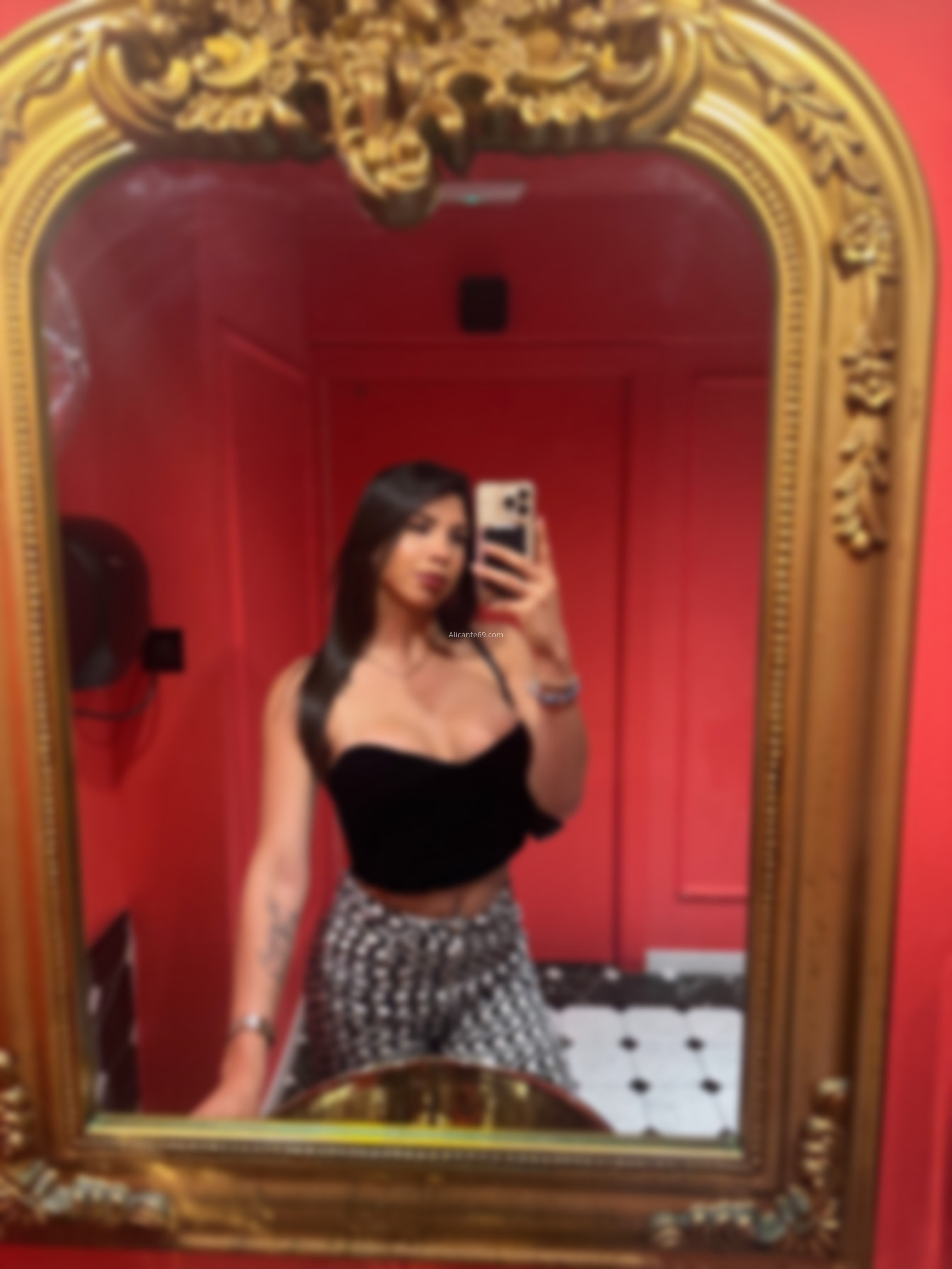 Emily, hermosa mujer trans . 672546613. Citas en ALICANTE, ALICANTE. www.alicante69.com.