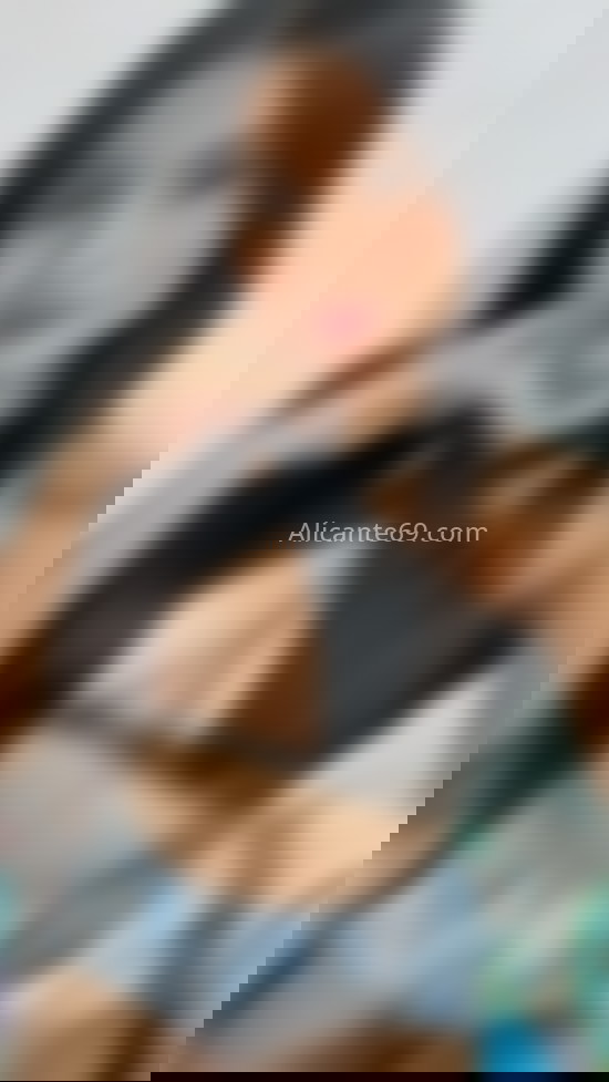 Joven y bella con lindas curvas. 603685675. Citas en ALICANTE, ALICANTE. www.alicante69.com.
