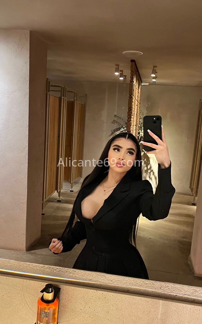 Celeste, joven latina. 612219791. Citas en ALICANTE, ALICANTE. www.alicante69.com.