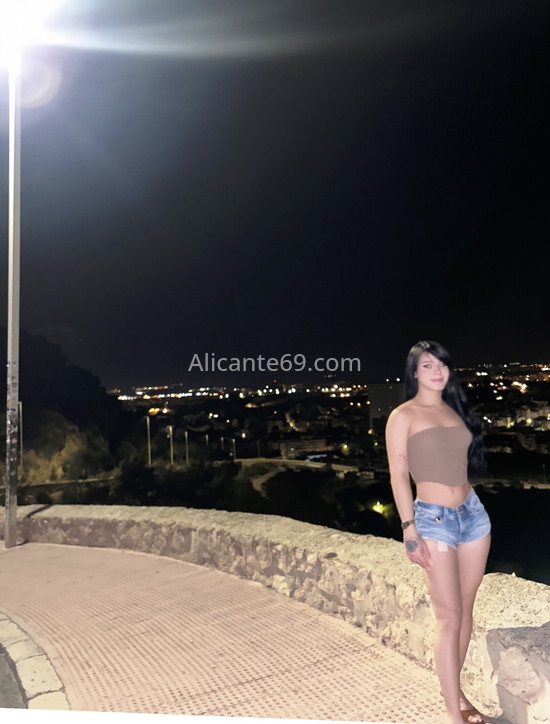 Alaska, trans recién llegada. 691839799. Citas en ALICANTE, ALICANTE. www.alicante69.com.