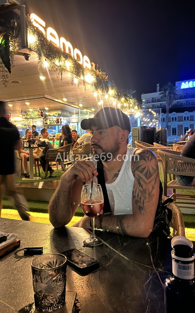 Iván, colombiano recién llegado . 632905654. Citas en ALICANTE, ALICANTE. www.alicante69.com.