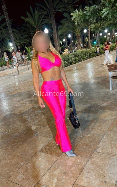 Chanel, colombiana recién llegada . 672593664. Citas en ALICANTE, ALICANTE. www.alicante69.com.