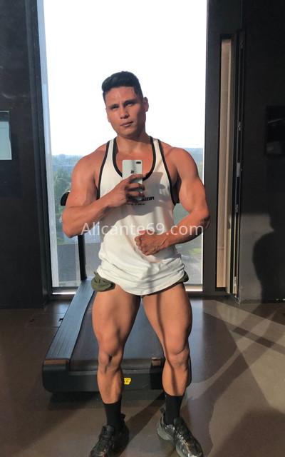 Cristiano, latino. 603197392. Citas en ALICANTE, ALICANTE. www.alicante69.com.